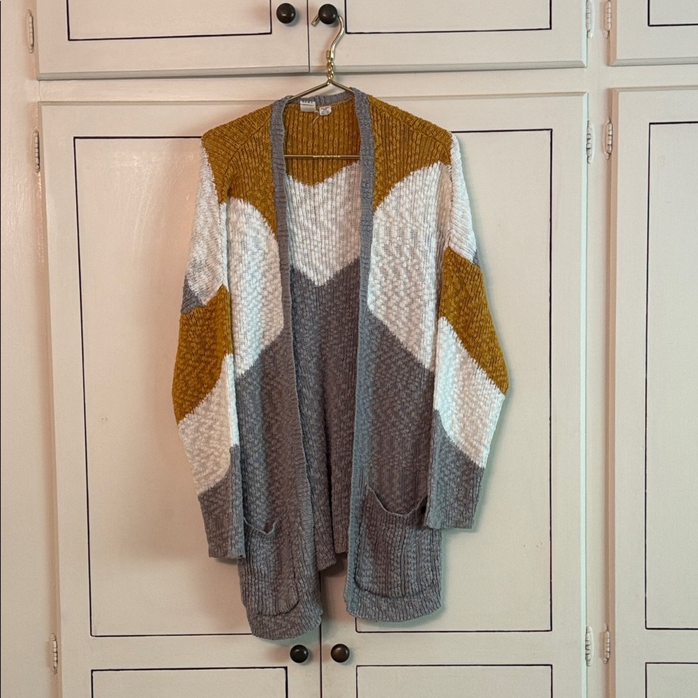 Roxy Chevron Knit Cardigan in Mustard, Gray, and White